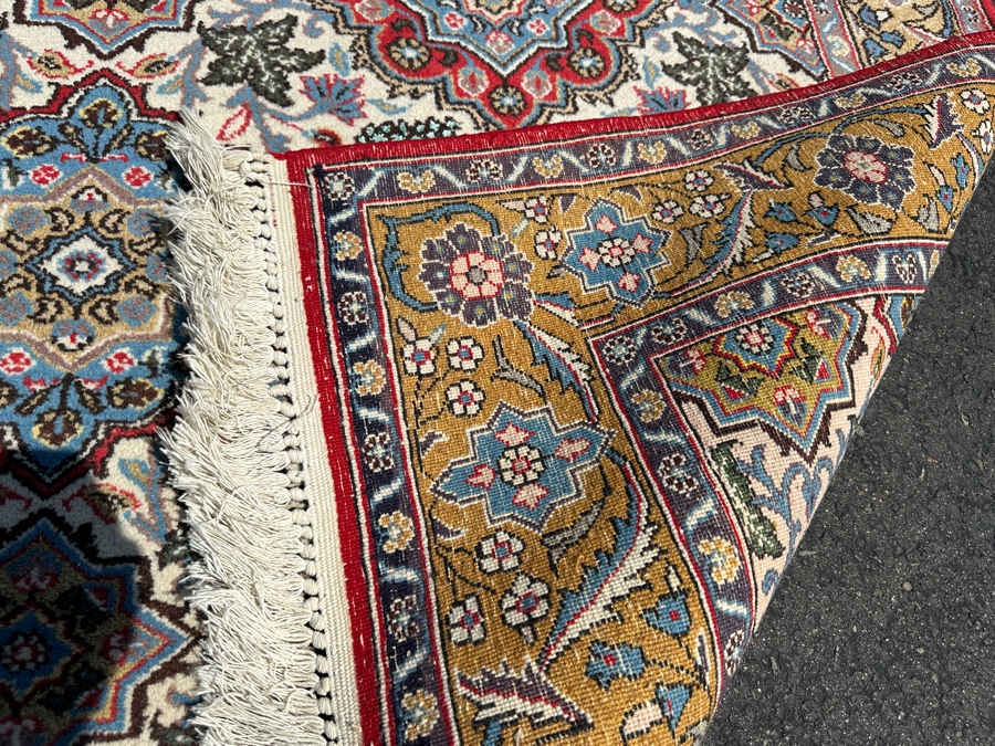 Vintage Hand Knotted Wool Persian Area Rug 66.5 X 105 [Photo 5]