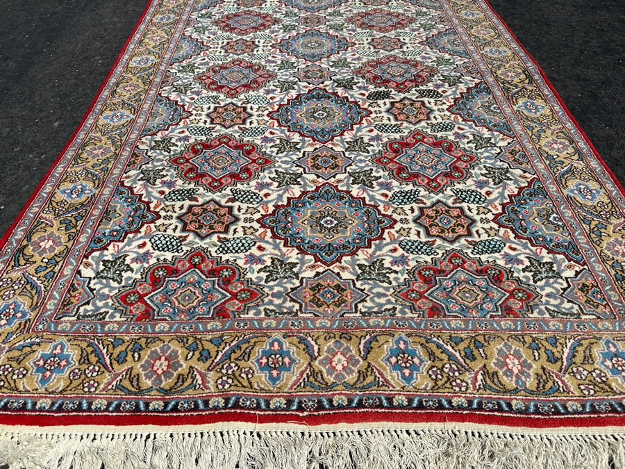 Vintage Hand Knotted Wool Persian Area Rug 66.5 X 105 [Photo 2]