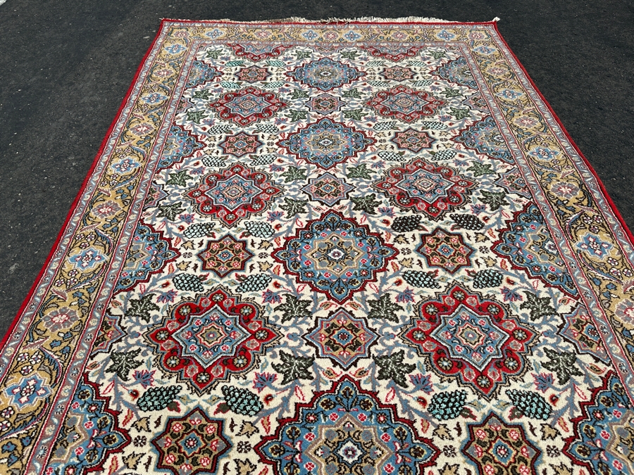 Vintage Hand Knotted Wool Persian Area Rug 66.5 X 105 [Photo 3]