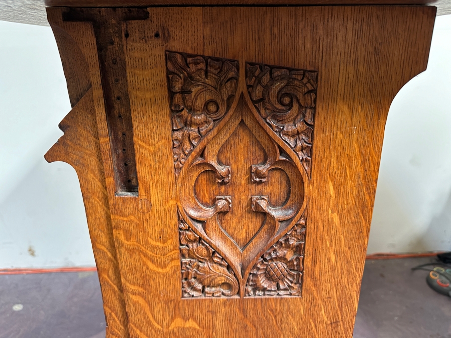 Antique Gothic Carved Oak Church Pulpit Lectern 39W X 21D X 44.75H [Photo 6]