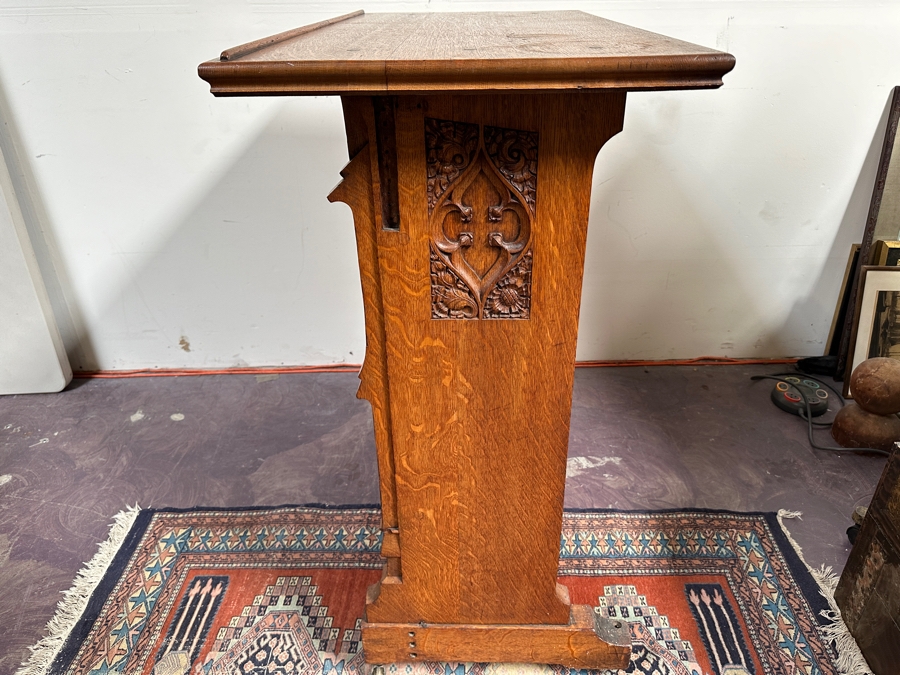 Antique Gothic Carved Oak Church Pulpit Lectern 39W X 21D X 44.75H [Photo 7]