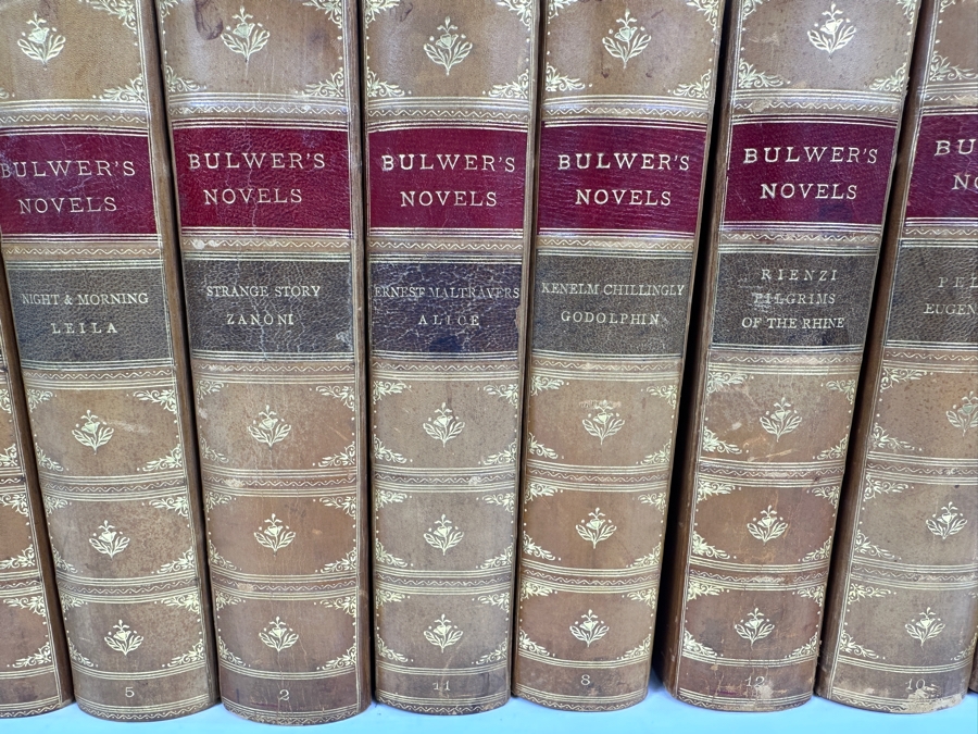 Set Of Thirteen Antique Leatherbound Hardcover Bulwer's Novels Books 1843 [Photo 5]