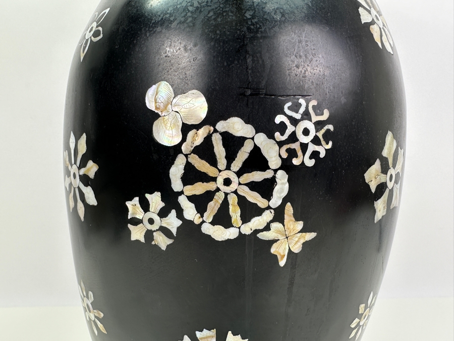 Vintage Mother Of Pearl Inlay Black Vase 17H [Photo 10]