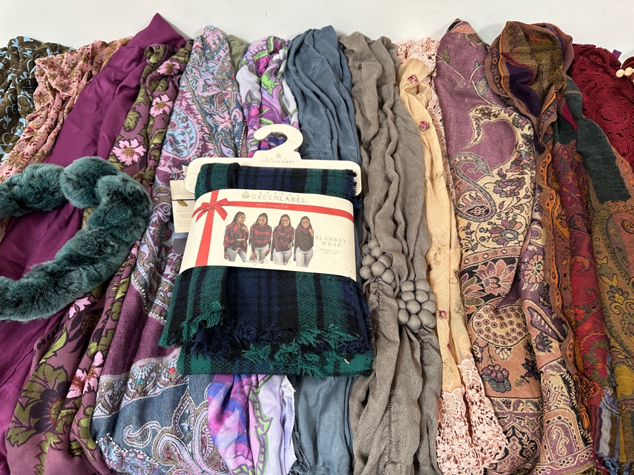 Just Added - Women’s Scarves & Wraps Lot [Photo 3]