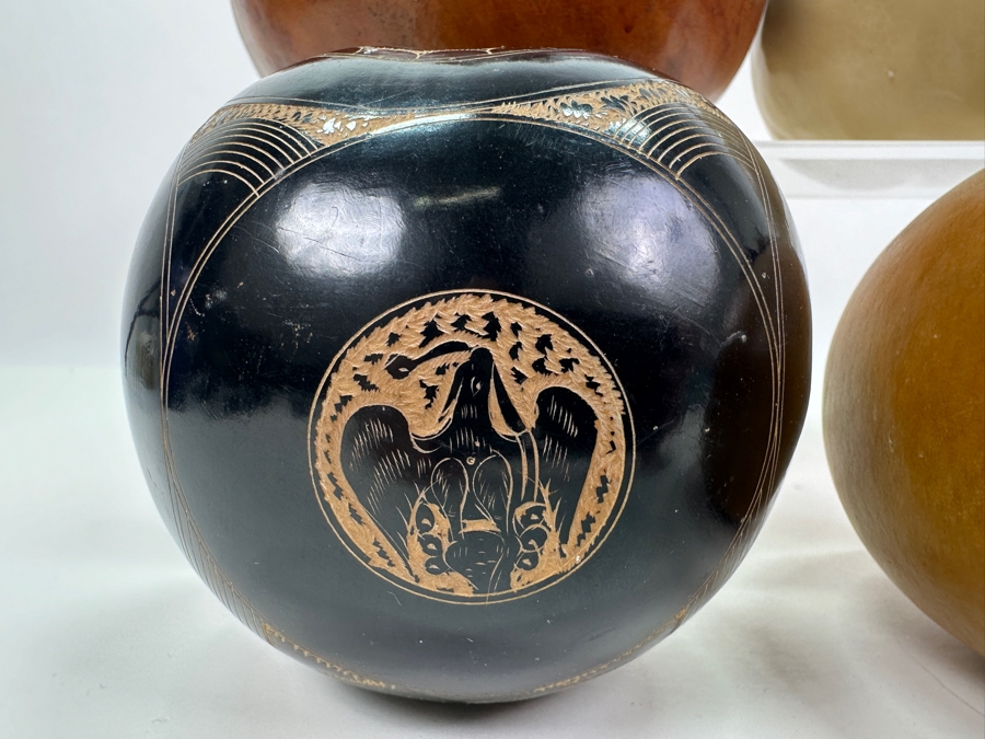 Set Of Four Handmade Gourds [Photo 3]