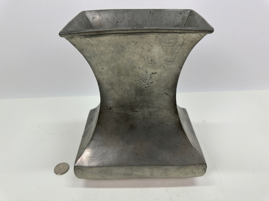 Vintage Hallmarked Fecit VCM Portugal Pewter Vase 7.5W X 5.25D X 9H [Photo 2]