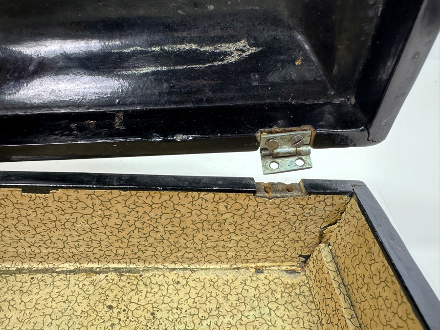 Vintage Hand Painted Wooden Box (See Photos For Some Damage) 7.5W X 5.5D X 3.5H [Photo 6]