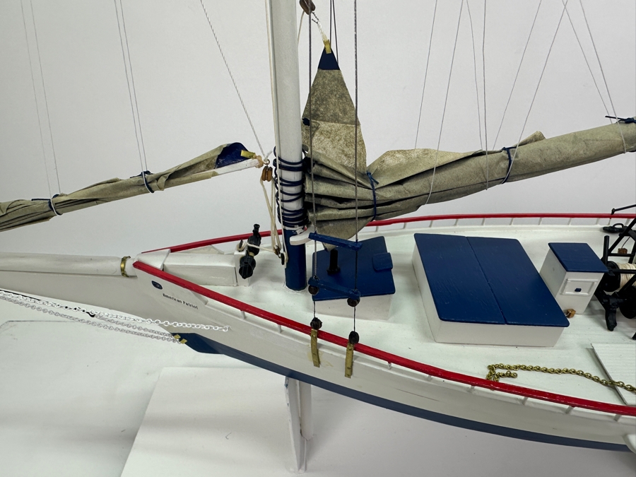 Vintage Wooden Sailboat Model Of American Patriot Chesapeake Bay Skipjack Circa 1890 With Acrylic Display Cover 28'W X 9.5'D X 25.5'H [Photo 10]