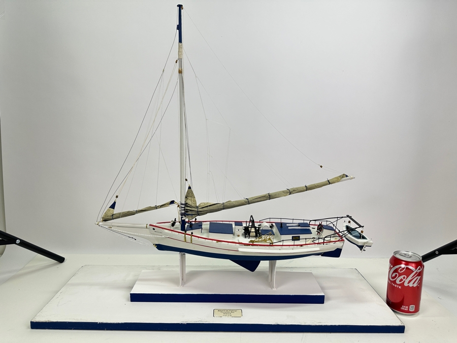 Vintage Wooden Sailboat Model Of American Patriot Chesapeake Bay Skipjack Circa 1890 With Acrylic Display Cover 28'W X 9.5'D X 25.5'H [Photo 2]
