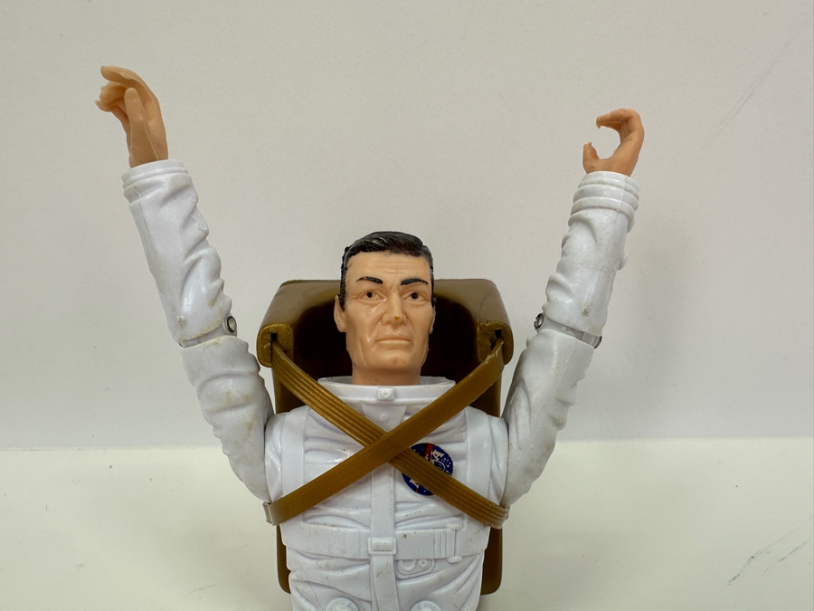 Vintage 1968 Louis Marx Johnny Apollo Astronaut 8' Action Figure (Note Right Leg Is Partially Damaged - See Photos) [Photo 6]
