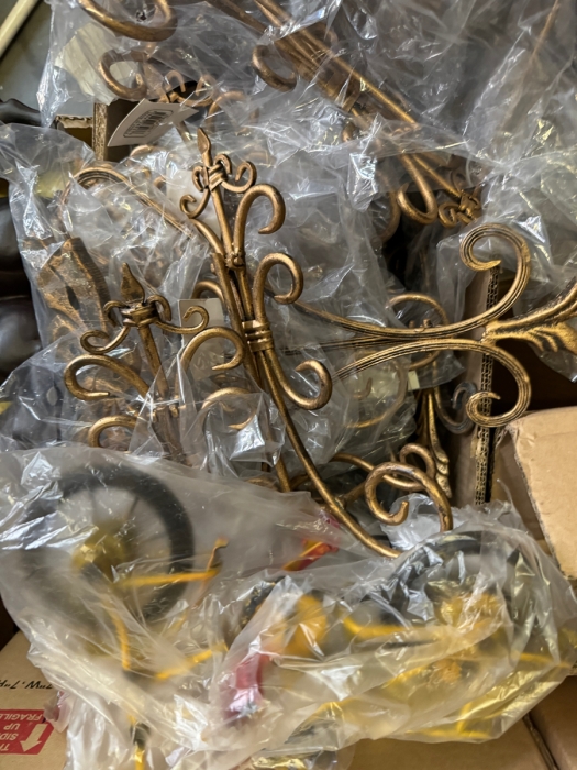 Huge Lot of Modern Decorative Accessories from Interior Designer - Over 50 boxes! See Description for More Details [Photo 16]