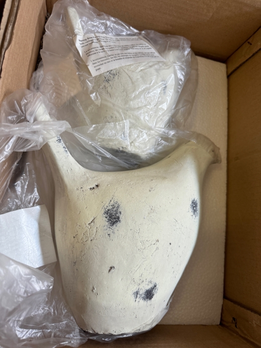 Huge Lot of Modern Decorative Accessories from Interior Designer - Over 50 boxes! See Description for More Details [Photo 4]