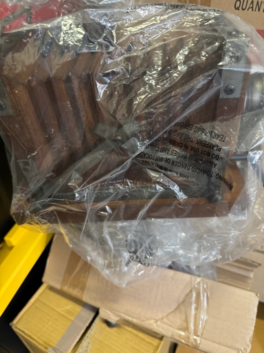 Huge Lot of Modern Decorative Accessories from Interior Designer - Over 50 boxes! See Description for More Details [Photo 10]