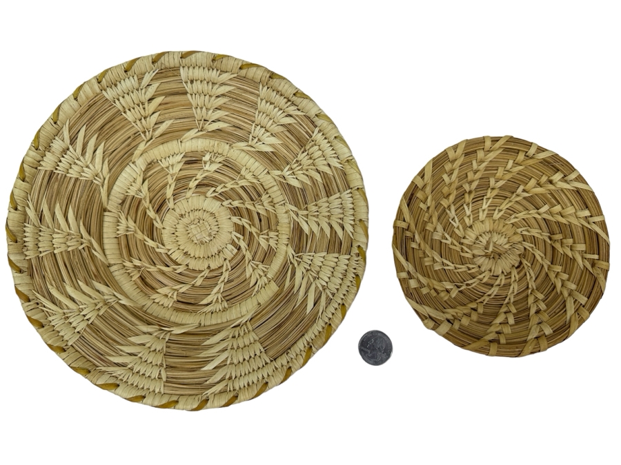Vintage Pair Of Native American Handmade Round Baskets 9'W & 6'W [Photo 1]