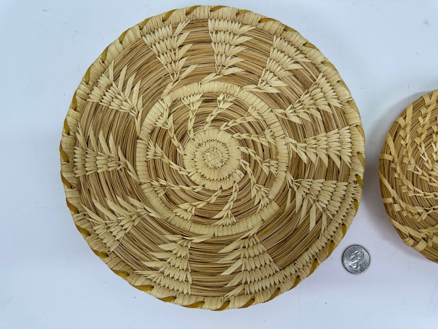 Vintage Pair Of Native American Handmade Round Baskets 9'W & 6'W [Photo 2]