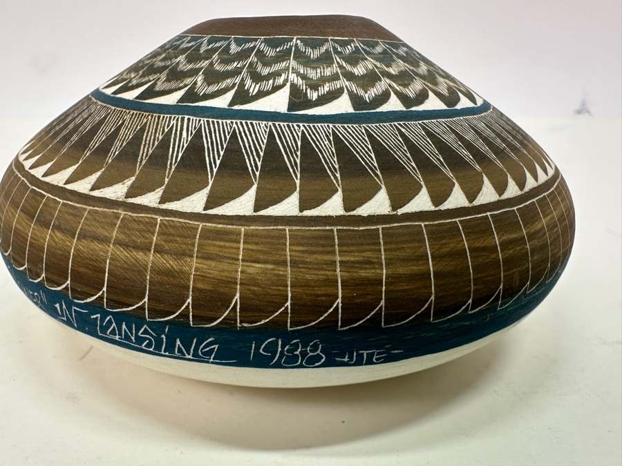 Vintage 1988 Signed Native American Etched Seed Pot Vase Titled 'Sunflower' By Norman Lansing Ute Mountain Pottery 4W X 2H [Photo 6]