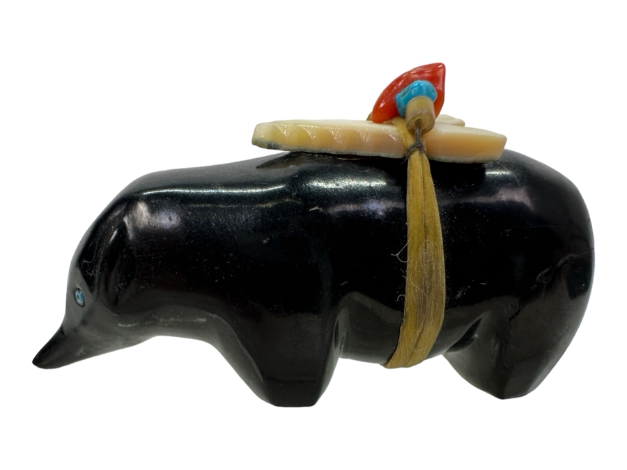 Native America Zuni Fetish Carving 2.5'L [Photo 1]