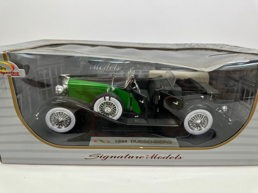 Signature Models 1934 Duesenberg Car Scale Model With Box And Vintage 1954 Duesenberg - Mightiest American Motor Car Book By J. L. Elbert [Photo 2]