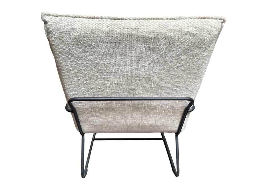 Classic Concepts Modern Armchair 26.5'W X 26'D X 33'H [Photo 3]