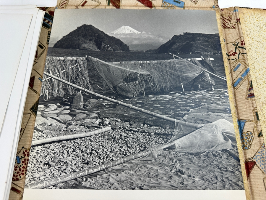 Just Added - Francis Haar (1908-1997) Pictorial Japan Complete Folio Of 24 B&W Photographs Of Japan In Portfolio 10 X 12 [Photo 33]
