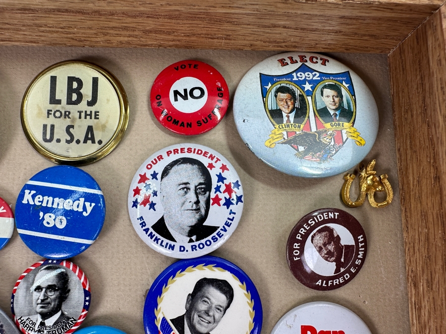 Just Added - Collection Of Vintage Political Presidential Campaign Buttons 15 X 12 [Photo 7]