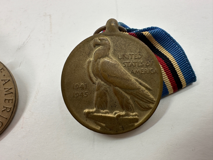 Just Added - Collection Of USN Navy Medals, Buttons, Lighters, Cufflinks - See Photos [Photo 6]