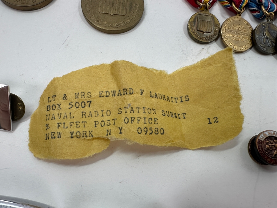 Just Added - Collection Of USN Navy Medals, Buttons, Lighters, Cufflinks - See Photos [Photo 16]