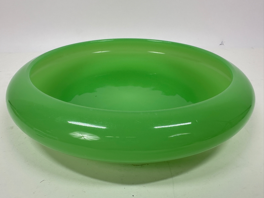 Antique Opaline Glass: Green Shallow Bowl With Starburst Bottom 10.25'W X 2'H [Photo 5]