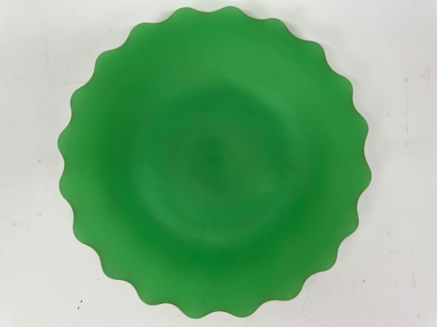 Antique Opaline Glass: Green Scalloped Plate With Gold Trim 11.25'W Appraised $150 [Photo 2]