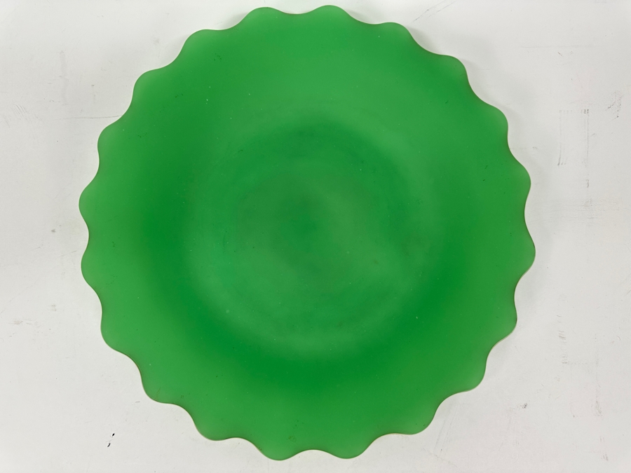 Antique Opaline Glass: Green Scalloped Plate With Gold Trim 11.25'W Appraised $150 [Photo 4]