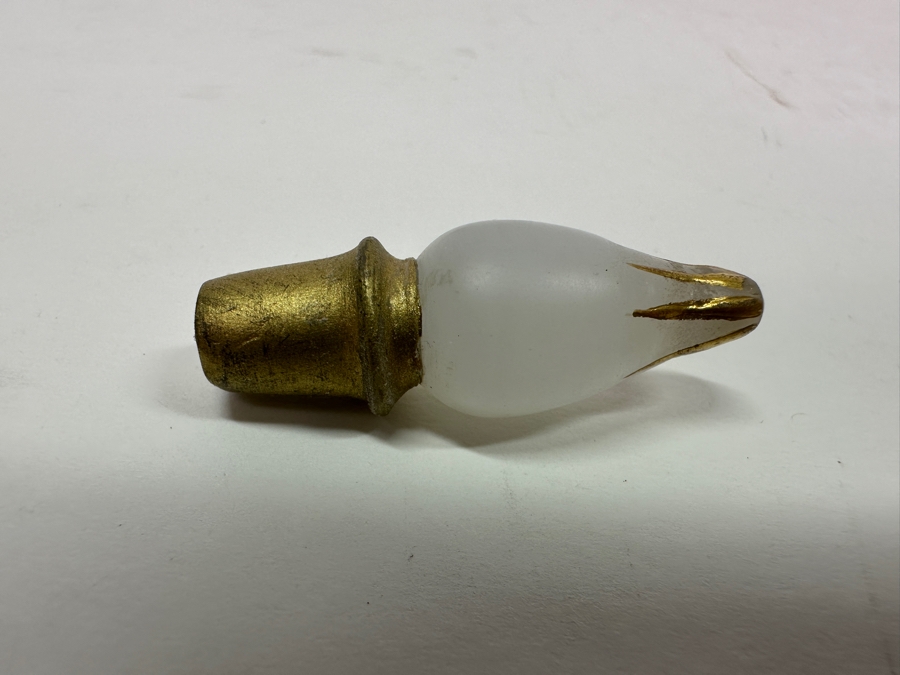 Antique Opaline Glass: White Perfume Bottle With Mismatched Stopper 4.5'H Appraised $45 [Photo 5]