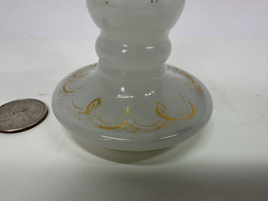Antique Opaline Glass: White Perfume Bottle With Mismatched Stopper 4.5'H Appraised $45 [Photo 4]