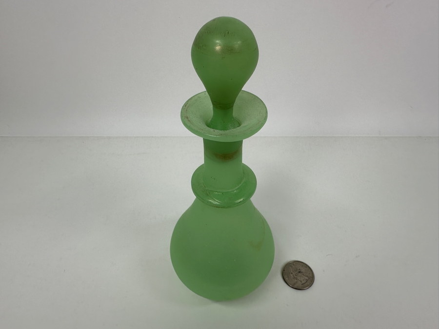 Antique Opaline Glass: Green Perfume Bottle With Stopper 7.5'H Appraised $70 [Photo 3]