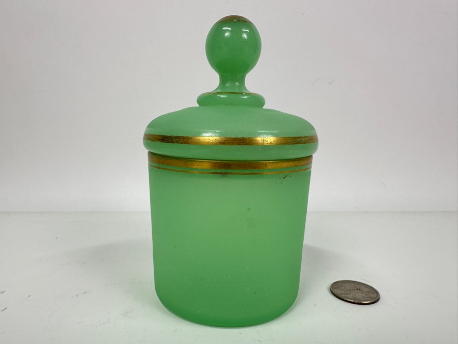 Antique Opaline Glass: Green Powder Box With Lid 5.25'H Appraised $75 [Photo 2]