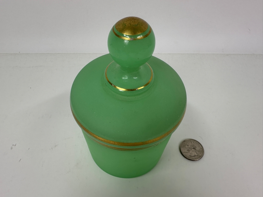Antique Opaline Glass: Green Powder Box With Lid 5.25'H Appraised $75 [Photo 4]