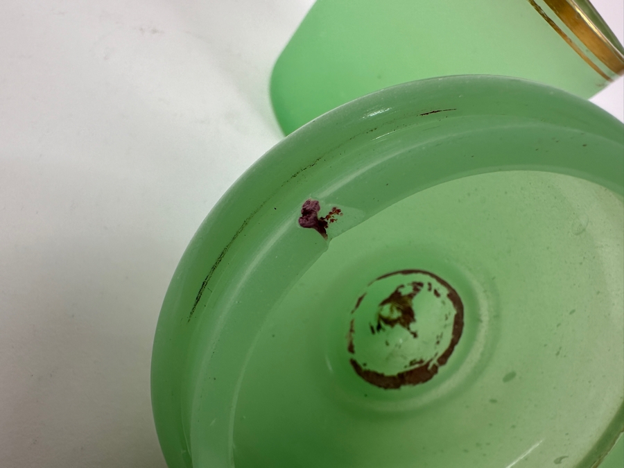 Antique Opaline Glass: Green Powder Box With Lid 5.25'H Appraised $75 [Photo 6]