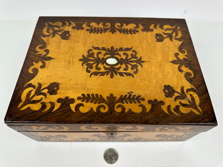 Vintage Exquisite Inlaid Box 10'W X 7.5'D X 4'H [Photo 2]