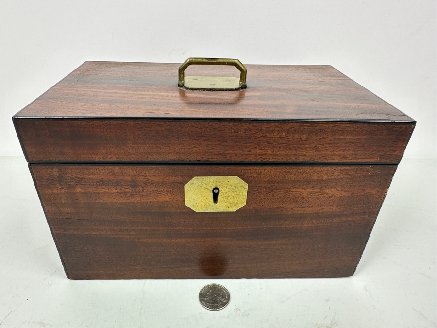 Vintage Mahogany Tea Caddy Box 9'W X 5.5'D X 5.5'H [Photo 3]