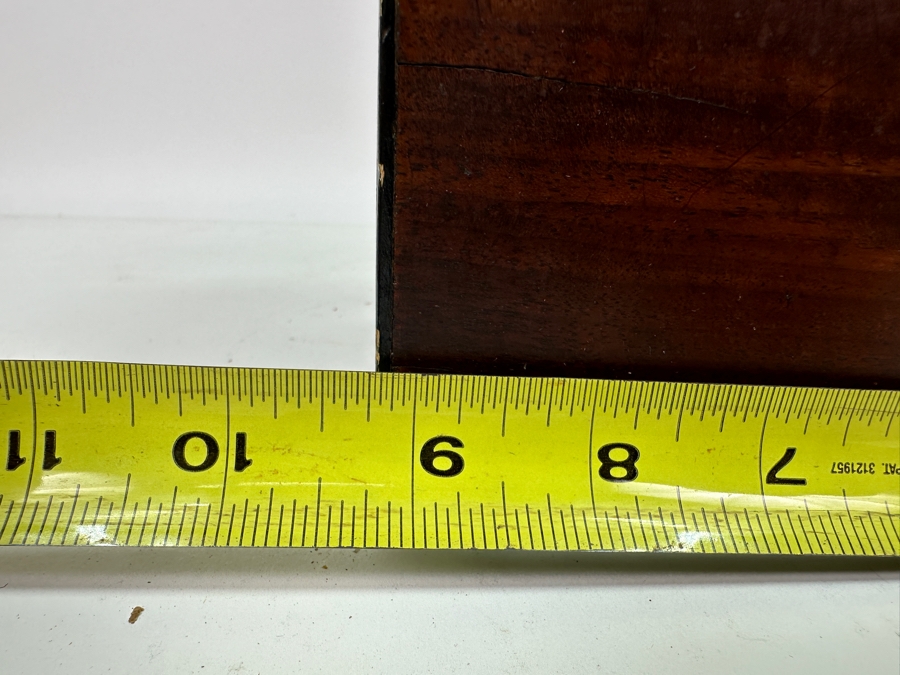 Vintage Mahogany Tea Caddy Box 9'W X 5.5'D X 5.5'H [Photo 15]
