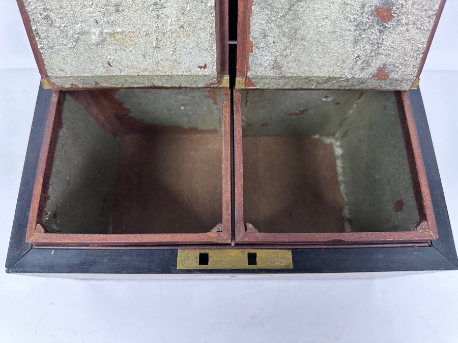 Vintage Mahogany Tea Caddy Box 9'W X 5.5'D X 5.5'H [Photo 8]