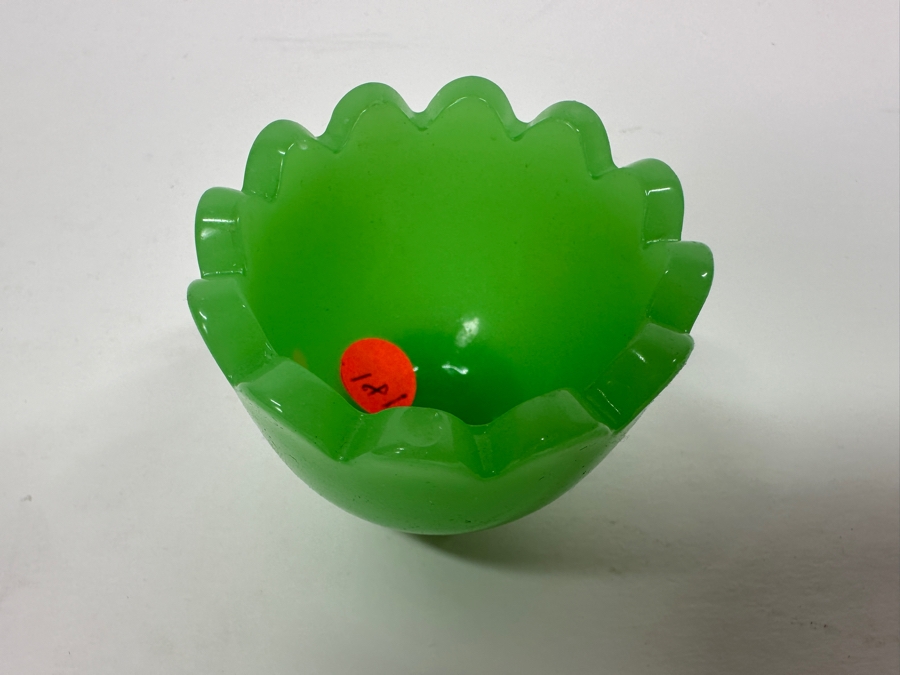 Antique Opaline Glass: Green Egg Cup 2'H [Photo 5]