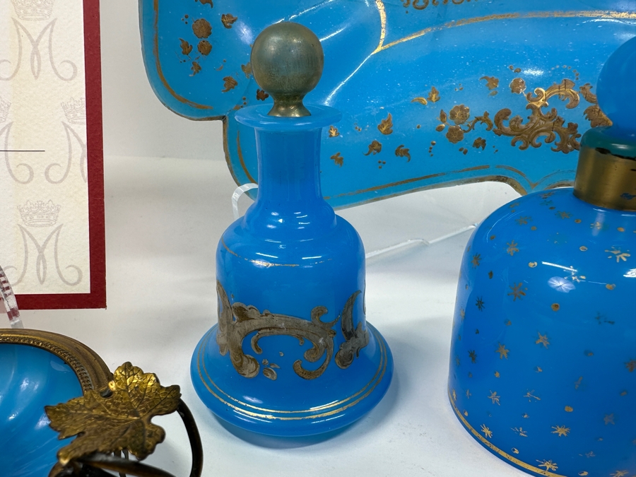 Antique Opaline Glass: Property From The Collection Of Her Royal Highness The Princess Margaret, Countess Of Snowdon Blue Opaline Glass Collection Originally Auctioned By Christies On June 14, 2006 Comes With Cert & Auction Catalog - See Photos [Photo 11]