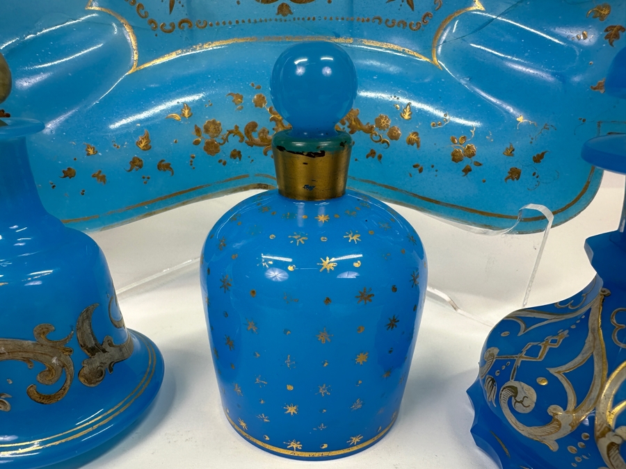 Antique Opaline Glass: Property From The Collection Of Her Royal Highness The Princess Margaret, Countess Of Snowdon Blue Opaline Glass Collection Originally Auctioned By Christies On June 14, 2006 Comes With Cert & Auction Catalog - See Photos [Photo 10]