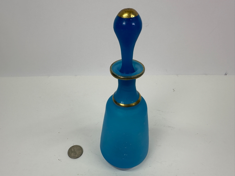 Antique Opaline Glass: Victorian Blue Bottle With Stopper 8'H [Photo 4]