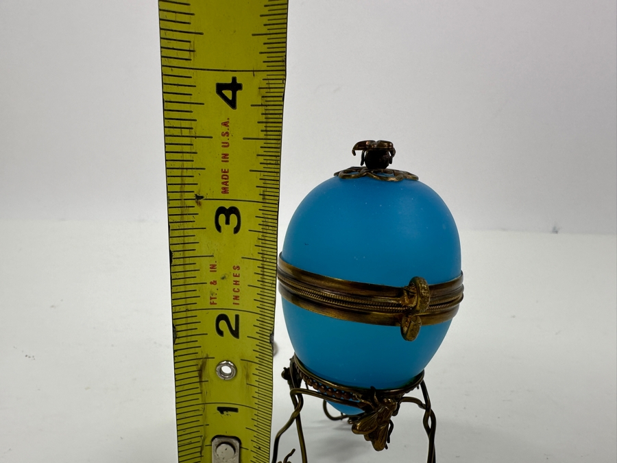 Antique Opaline Glass: Blue Opaline Glass Egg With Gilt Brass Flies Stand And Fly Finial 3.5'H [Photo 9]