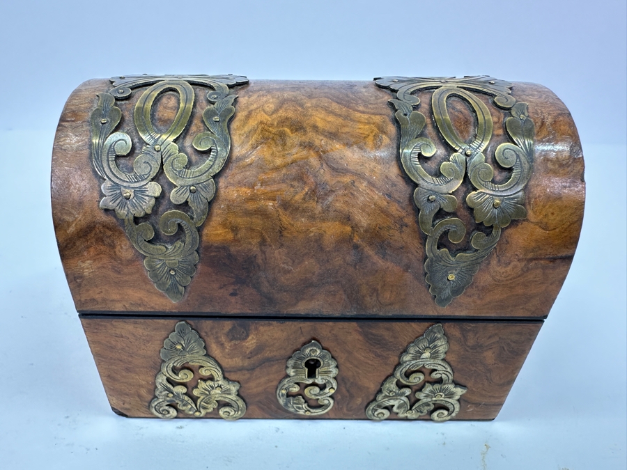 Antique Opaline Glass: Stunning Pair Of Blue Eglomise Dore Perfume Bottles 2.75'H With Hand Crafted Wooden Storage Display Box Client Paid $720 [Photo 2]