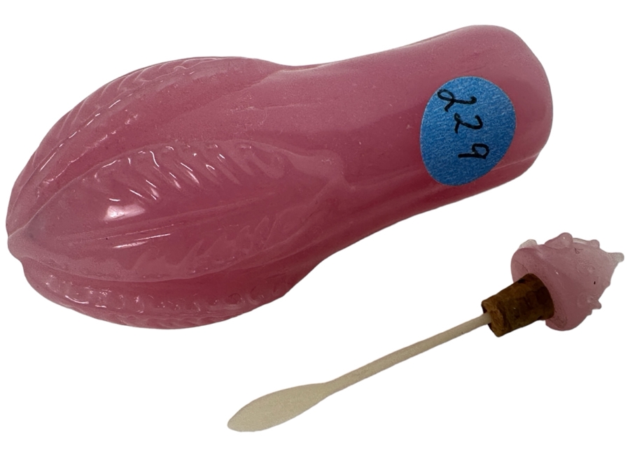 Antique Opaline Glass: Pink Snuff Bottle 3'L [Photo 2]