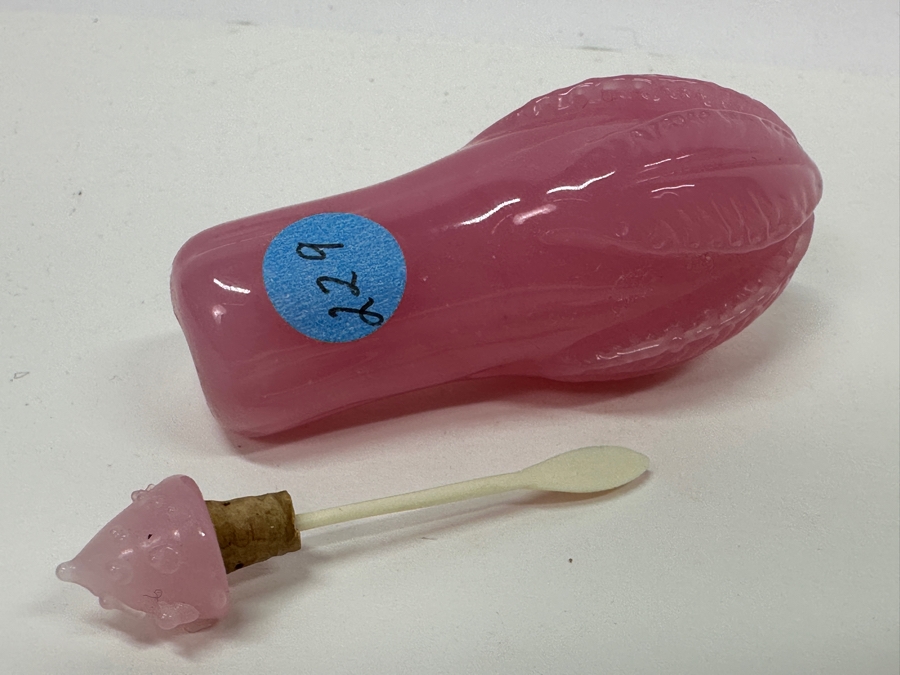 Antique Opaline Glass: Pink Snuff Bottle 3'L [Photo 7]