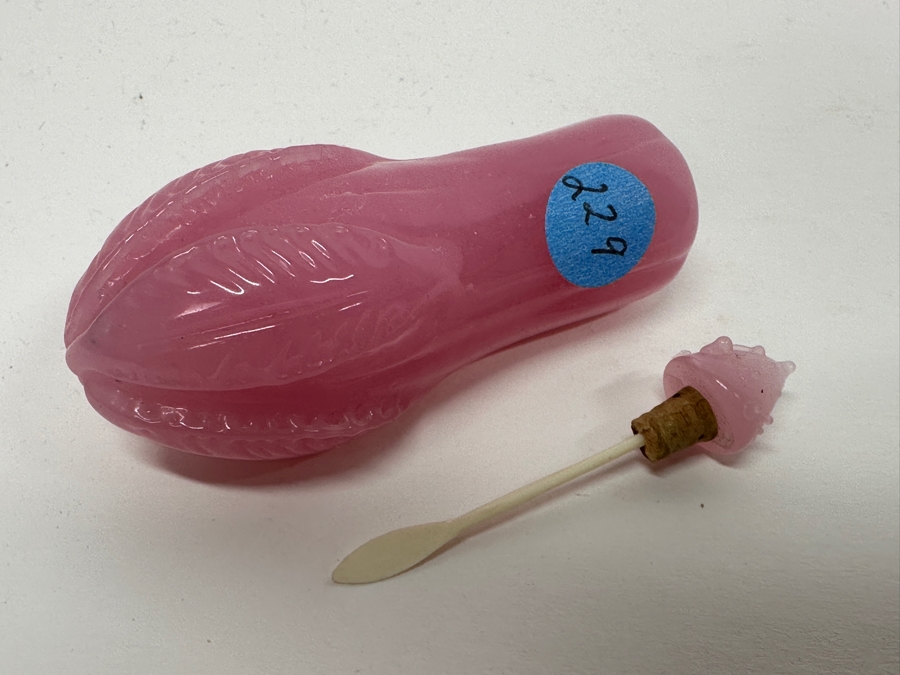 Antique Opaline Glass: Pink Snuff Bottle 3'L [Photo 5]