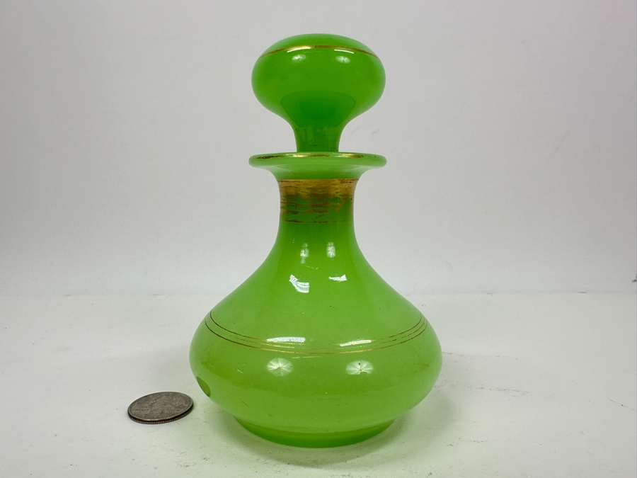Antique Opaline Glass: Green Perfume Bottle With Stopper And Gold Decor 5.5'H Appraised $210 [Photo 2]